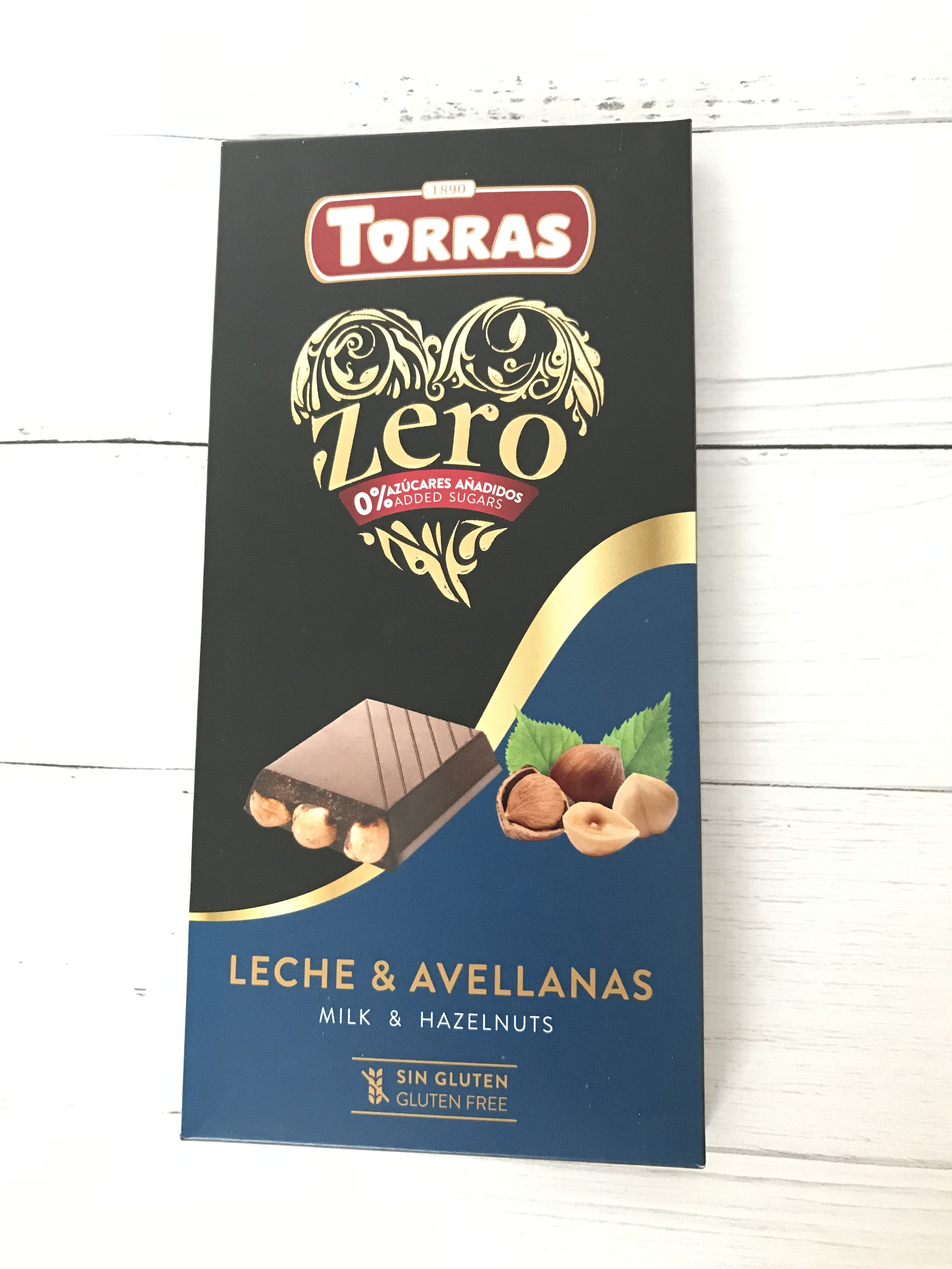 Молочний шоколад Torras з фундуком, 150г